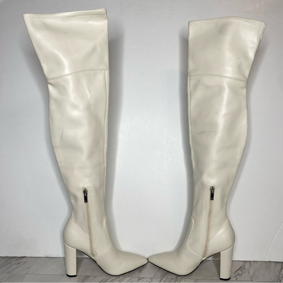 Marc Fisher Garalyn Pointy Toe White Boot 7M - Picture 8 of 16